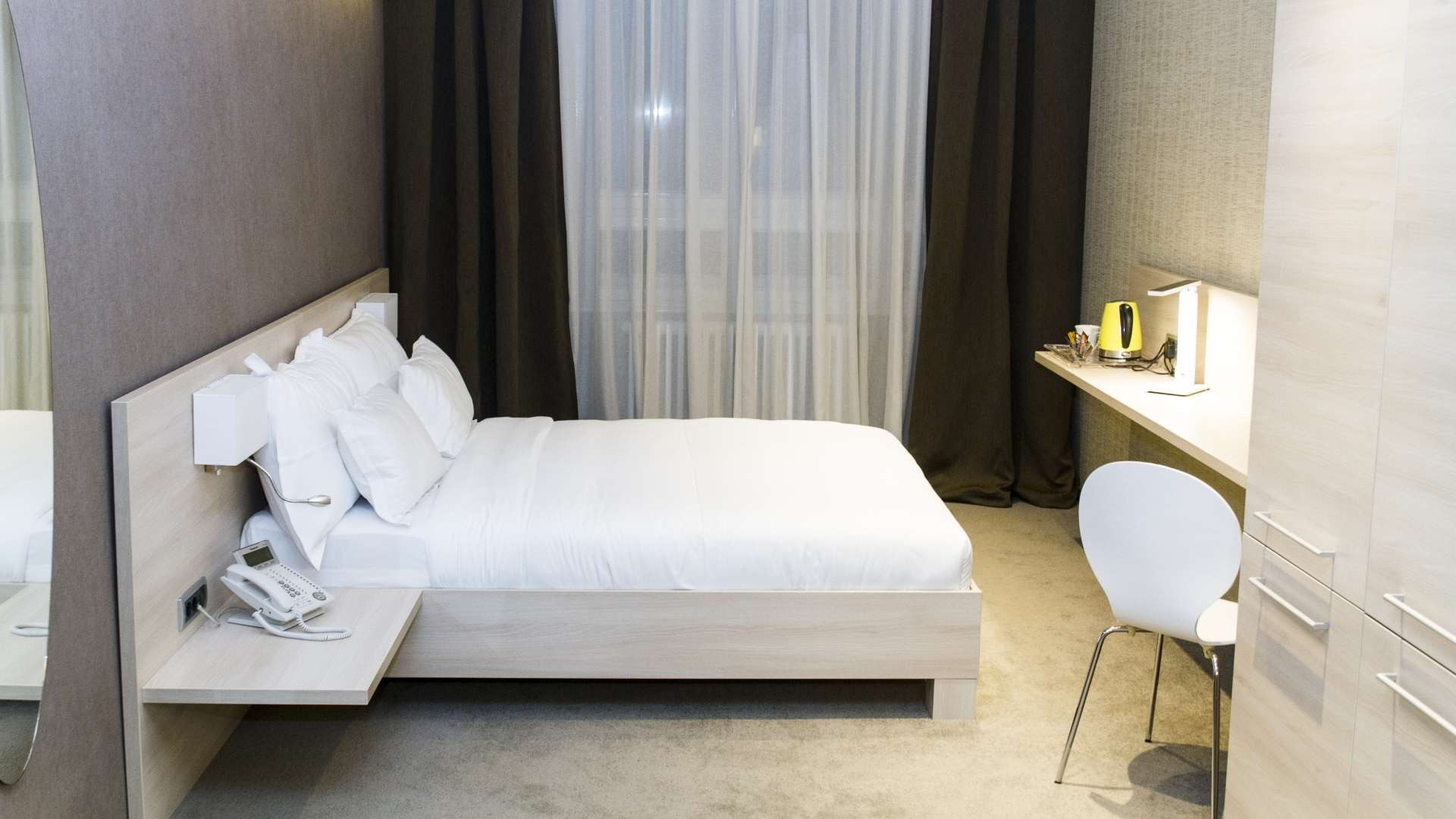 Prince Hall Palace 5